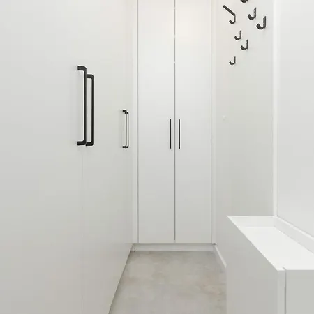 Modern & Bright With Parking And Balcony By Renters Apartament *